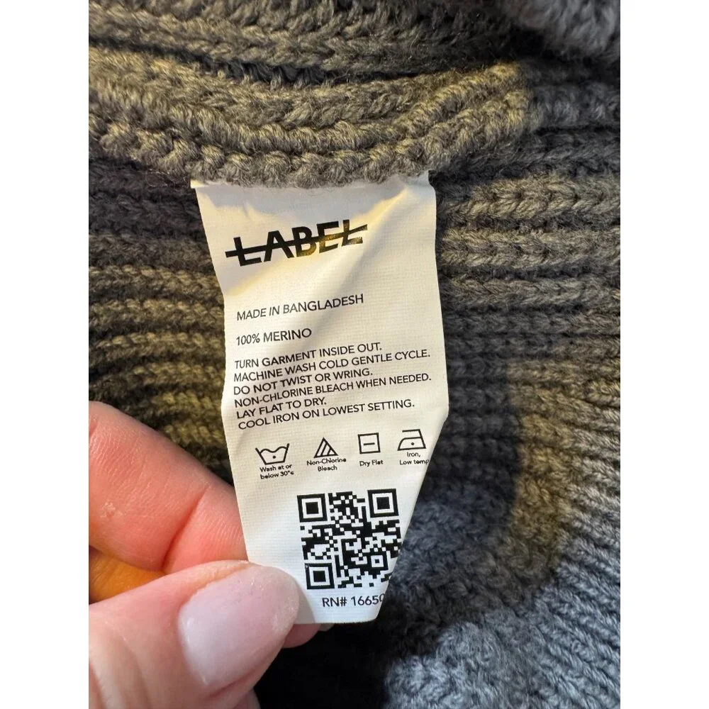 Label Brand Go To Sweater Size XS Light Gray Heavy Knit NWT Wool Merino
